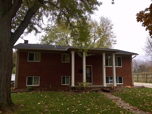 1st image of 903 Worchester Dr