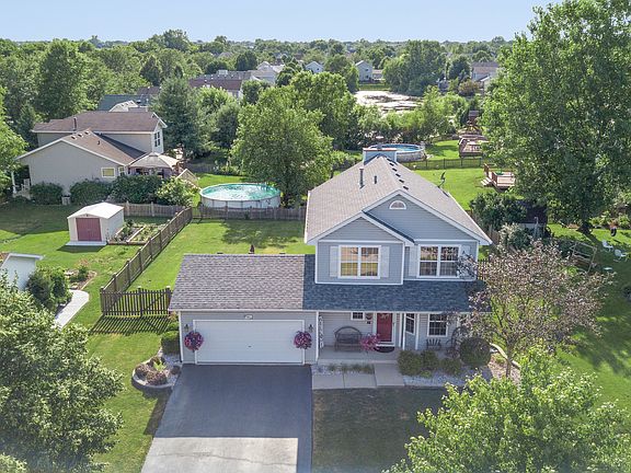 2nd image of 1851 Eberhard Ln