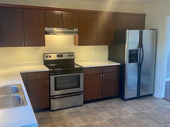 Kitchen with under cabinet lighting