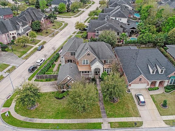 3rd image of 14211 Ashland Landing Dr