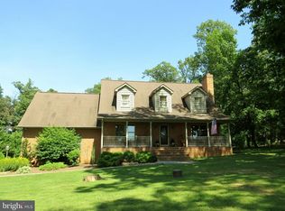 700 Chestnut Hill Rd, Hanover, PA 17331