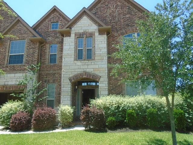 1st image of 8202 Mattwood Dr