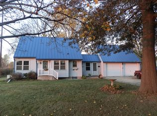 2449 W Grand Ave, Beloit, WI 53511
