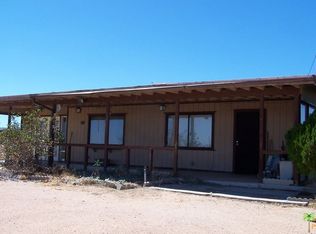 56825 Lilac Ln, Landers, CA 92285