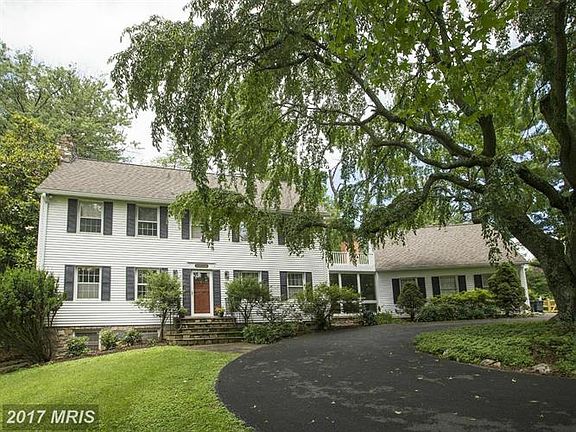 2nd image of 13408 Glen Lea Way
