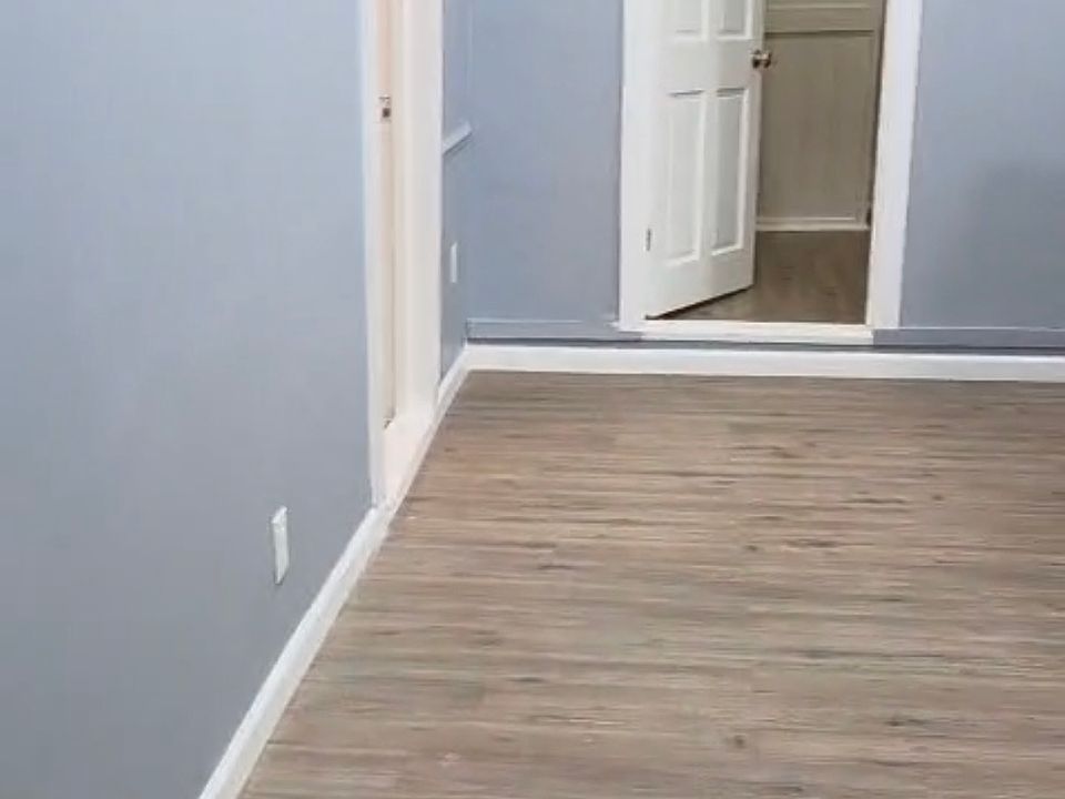 2nd image of 22 1st Ave APT 1