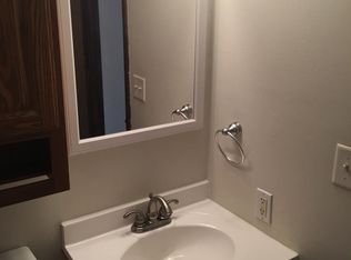 2204 Todd Dr APT 2NE, Bloomington, IL 61704