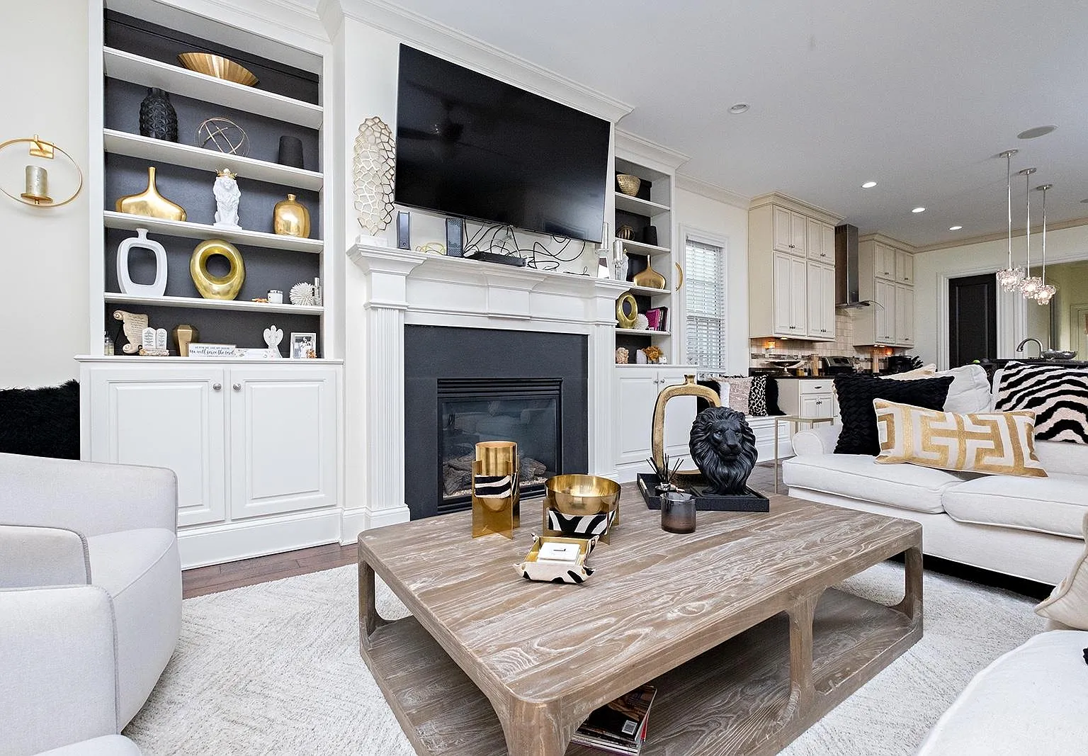9406 Harlequin St — Photo 1