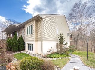 10 Hersheys Dr #10, West Chester, PA 19380