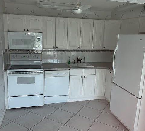 5th image of 206 Wellington A