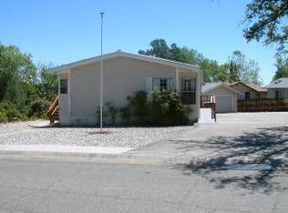 1021 Deerhaven Ct, Redding, CA 96003