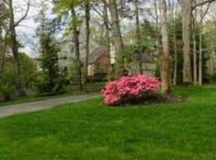 2 Blue Heron Ct, Medford, NJ 08055
