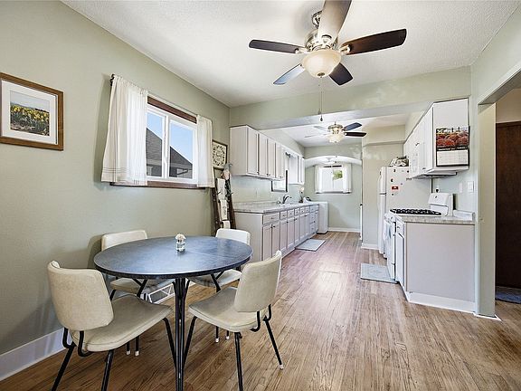 5th image of 127 17th St SW