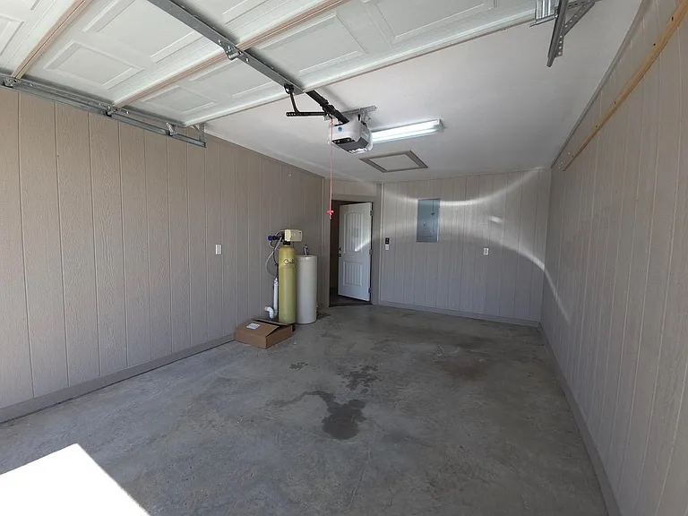 1004 E Hill St #A — Photo 7