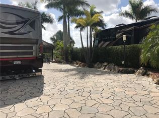 218 NW Chipshot Ln, Port Saint Lucie, FL 34986