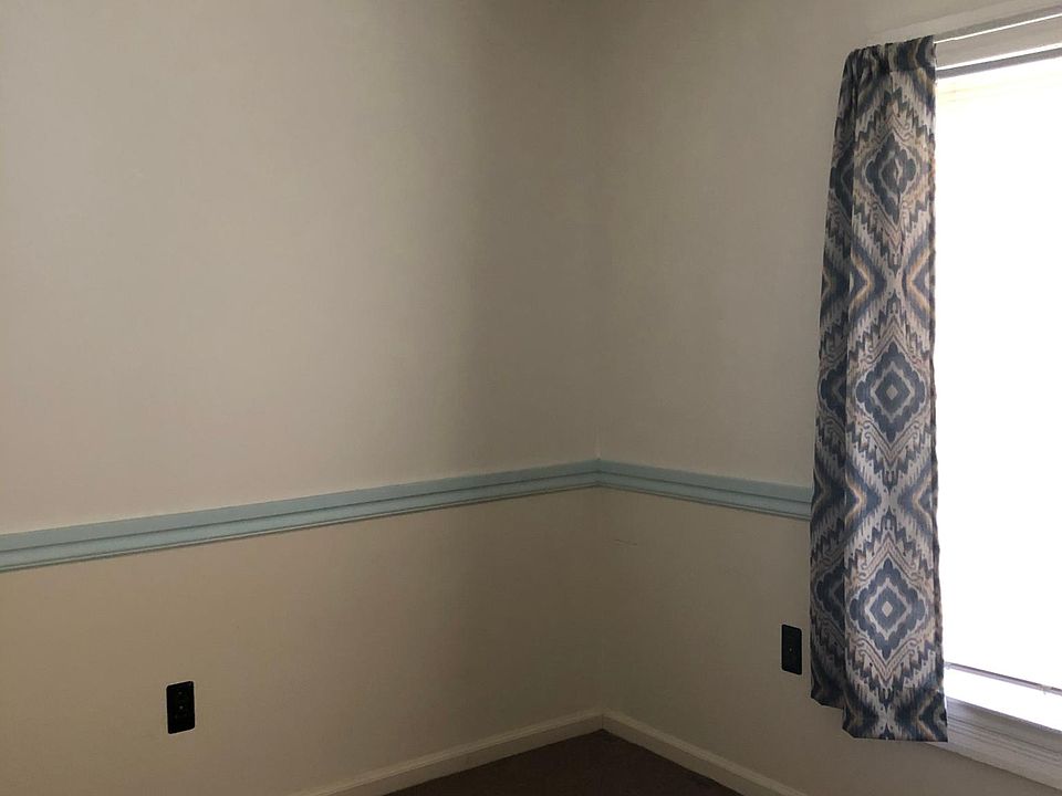 2nd image of 511 7th Ave APT 4
