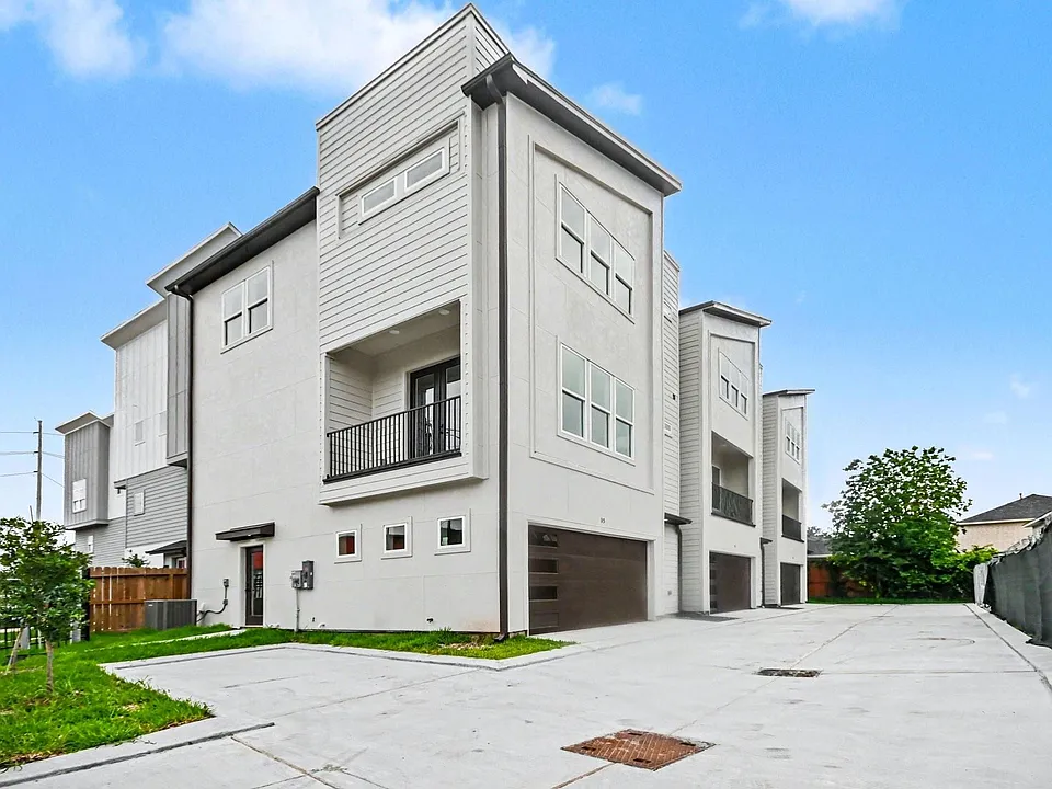 123 Milby St