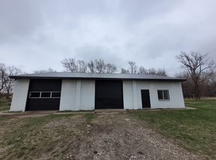 1404 S Shady Bend Rd, Grand island, NE 68801
