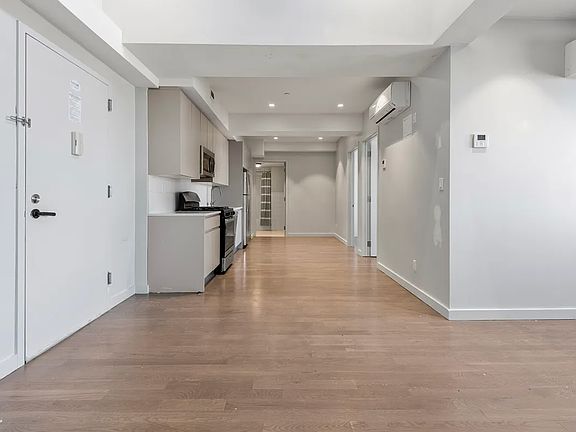 3rd image of 594 Bushwick Ave #Penthouse 6