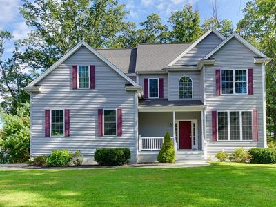 607 Old Farm Rd, Franklin, MA, 02038