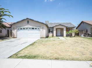 1312 Engelberg Dr, Bakersfield, CA 93307