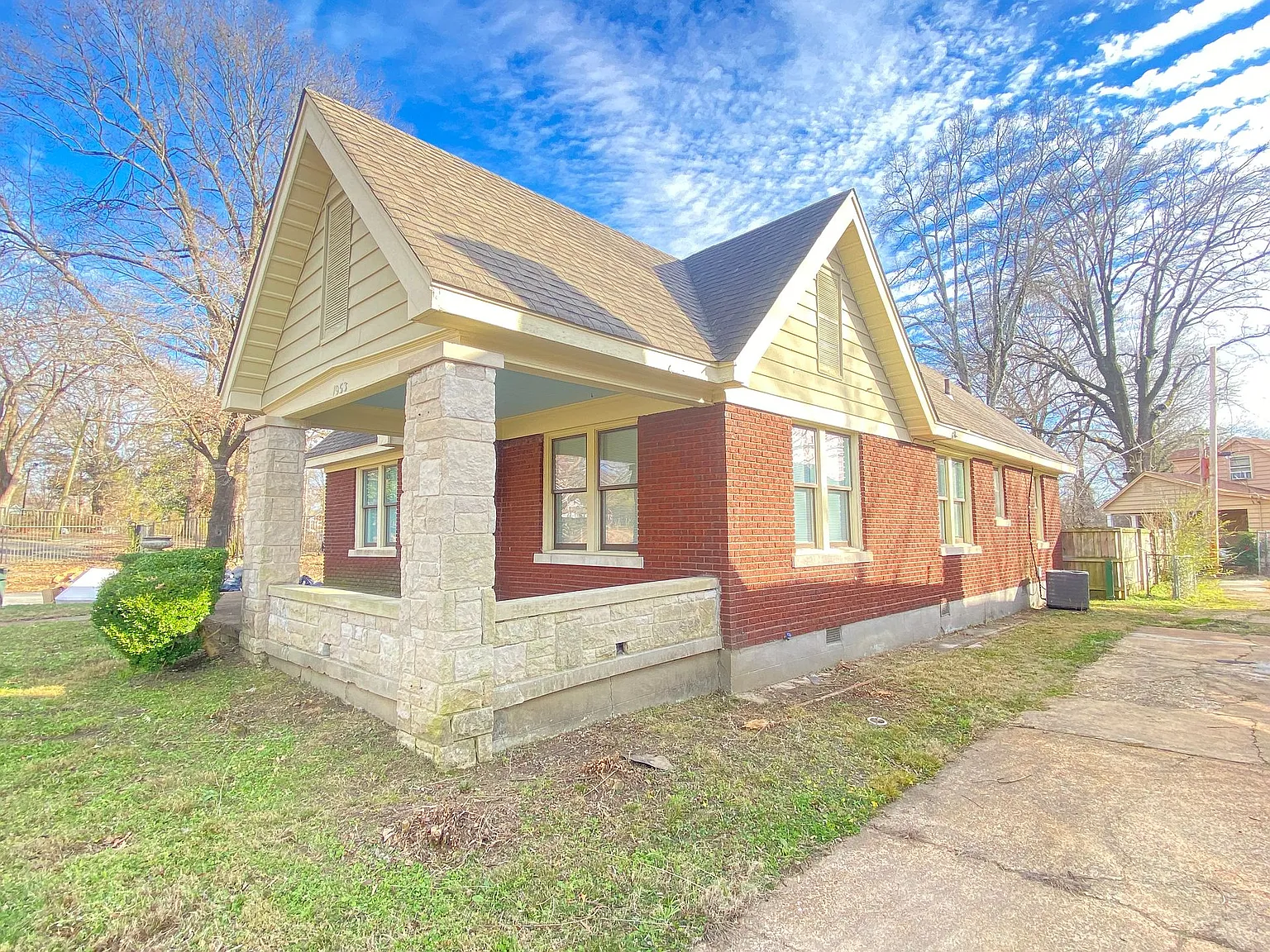 1953 Foster Ave — Photo 4