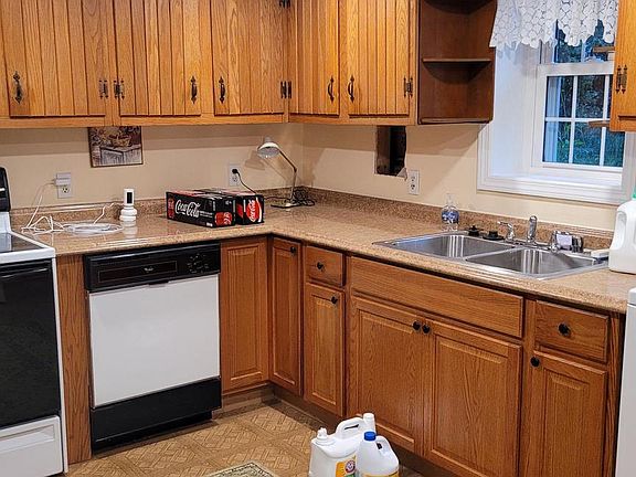 3rd image of 14601 Perrywood Dr