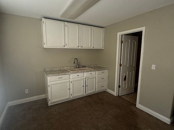 4th image of 7336 Redhill Way