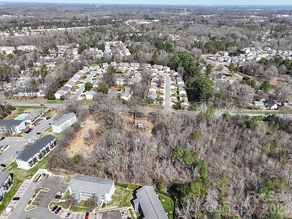 4th image of 2851 Davidson Hwy