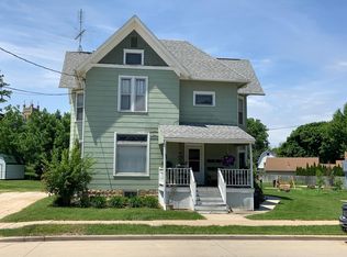 323 N Main St APT 1, Lake Mills, WI 53551
