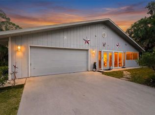2070 59th St, Sarasota, FL 34243