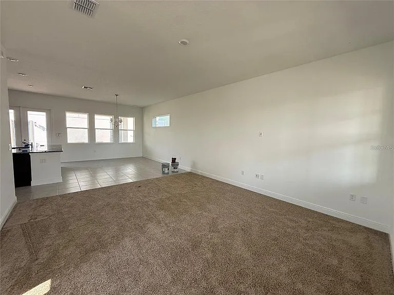 10374 Pearson Ave — Photo 8