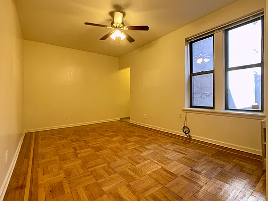 Rented by City Connections Realty | media 12