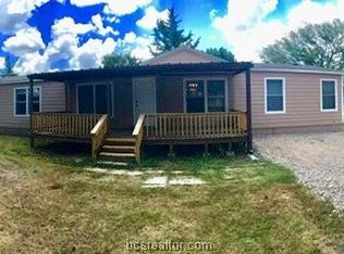 3110 Clarks Ln, Bryan, TX 77808