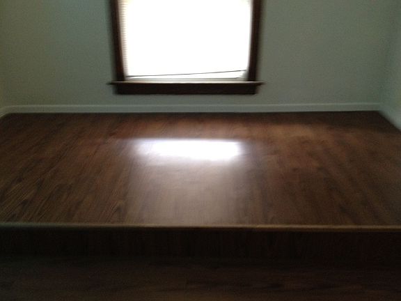 4th image of 219 Grand Ave