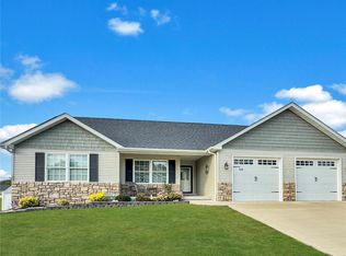 114 Vista Vallarta Dr, Union, MO 63084