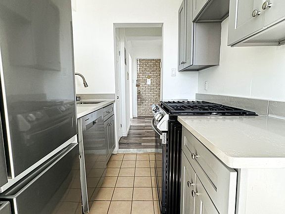 2nd image of 83-00 Talbot St #9H