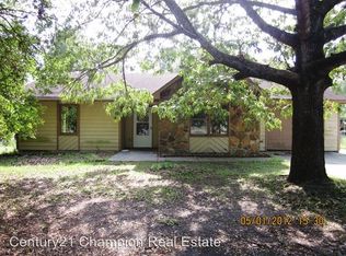 586 Sand Ridge Rd, Hubert, NC 28539