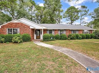 1902 Leeann St SW, Decatur, AL 35601