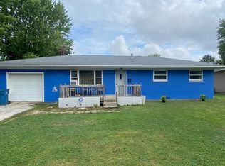 825 E North E, Gas City, IN 46933