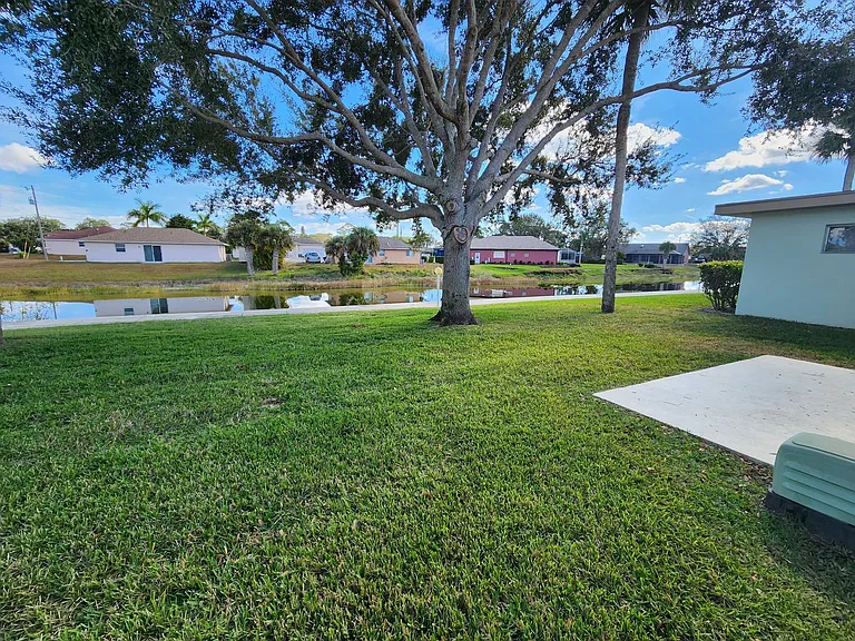 732 Joel Blvd — Photo 9