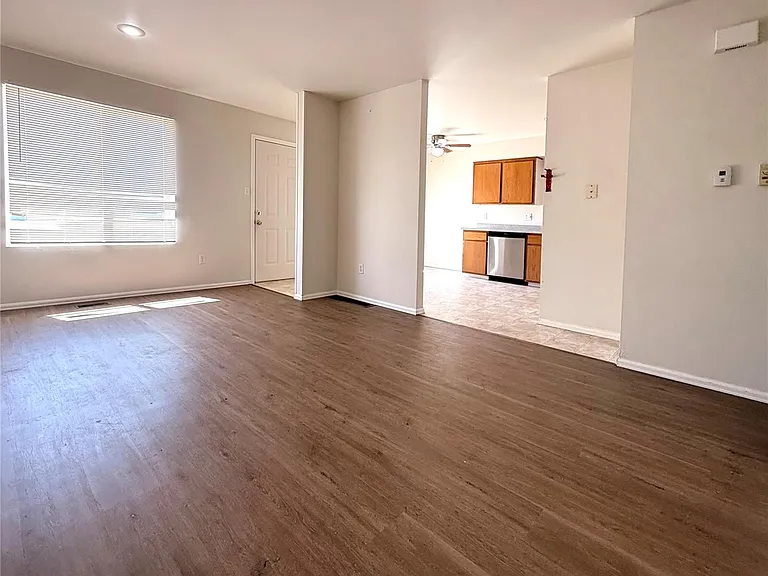 531 S Angus Ave #13 — Photo 17
