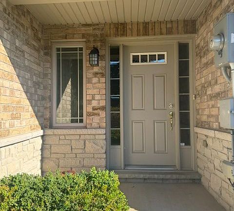 3rd image of 43 Hemlock Way