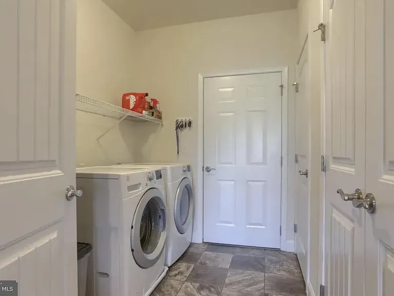 670 Whitetail Dr — Photo 17