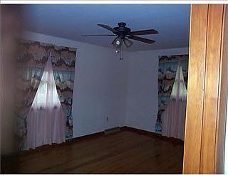 5th image of 55400 Weber Dr