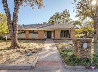 1514 Oak Glen Ct, Arlington, TX 76012