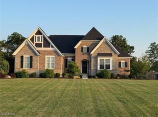 6420 Beaver Creek Pkwy, Valley City, OH 44280