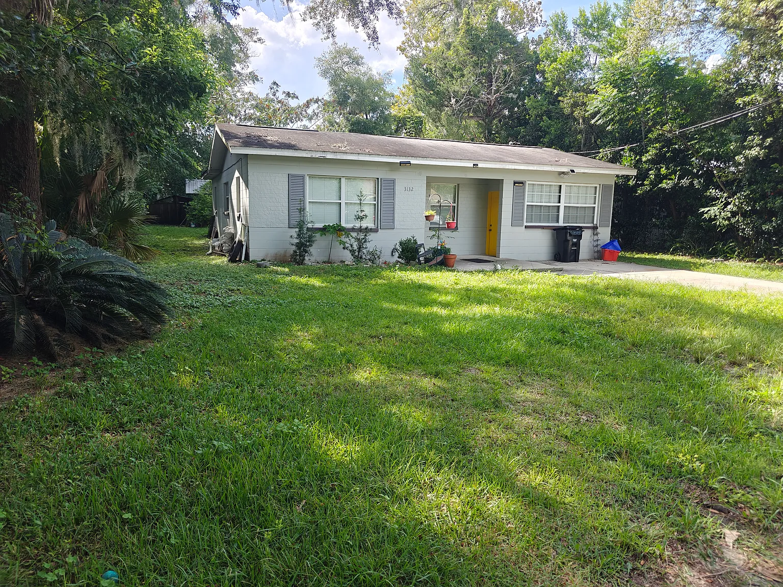 4 bed, 1262 sqft, $2,300 — Photo 3