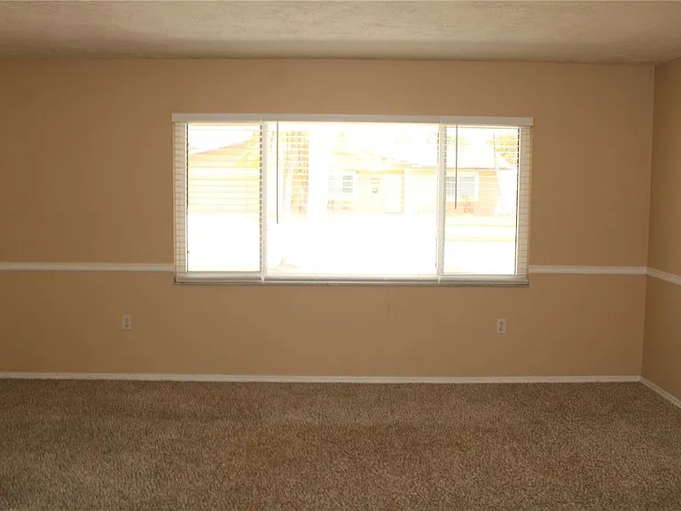 4215 18th Avenue Dr W — Photo 14