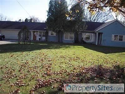 1st image of 1356 44th St SE